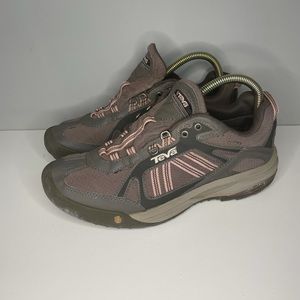 Teva Womens Hiking Shoes Brown 4048 Low Top Lace Up Waterproof Sneakers 9.5M
